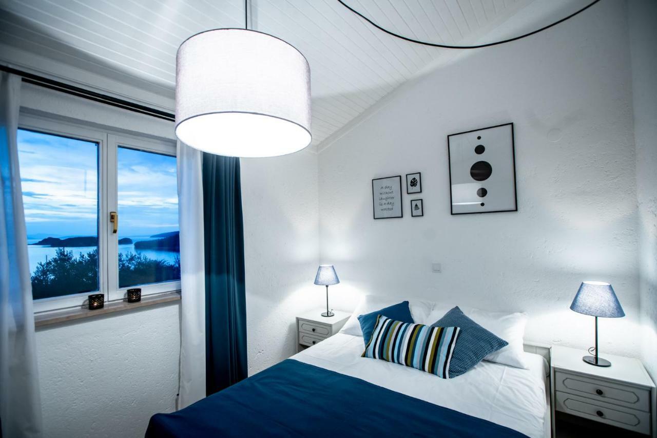 Beach Suite Nina Supetarska Draga Extérieur photo